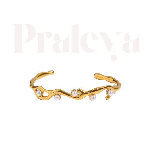 Enchanted Cuff